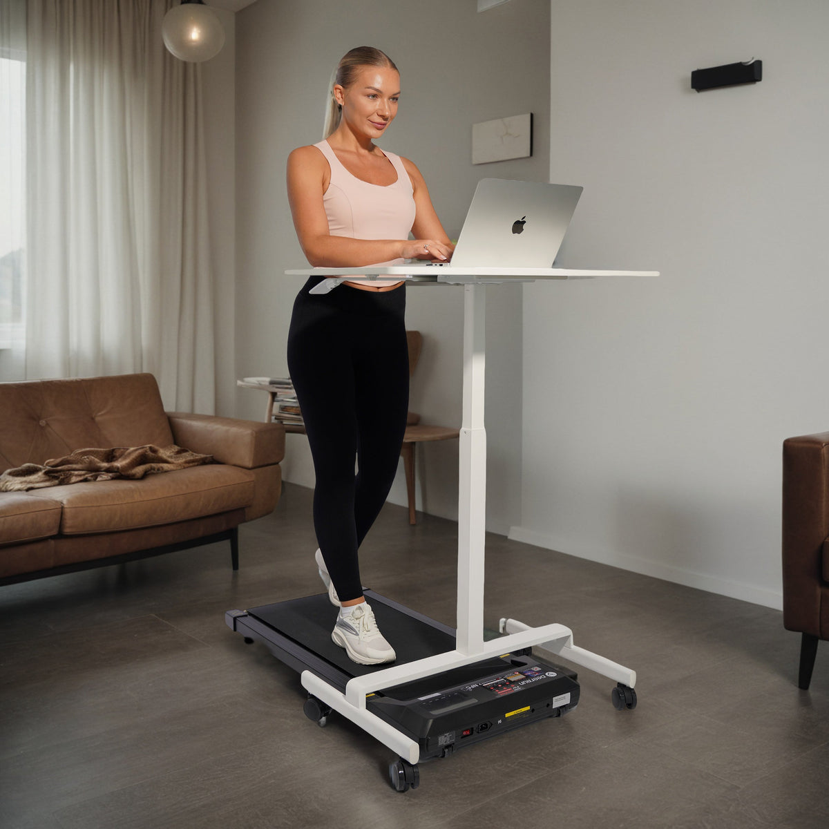 DeerRun? Adjustable Standing Desk - 31.5''L *18.9''W Large Rolling Laptop Desk for Treadmills
